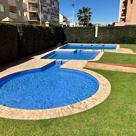 Beach Apartament In Torrevieja Eksteriør bilde