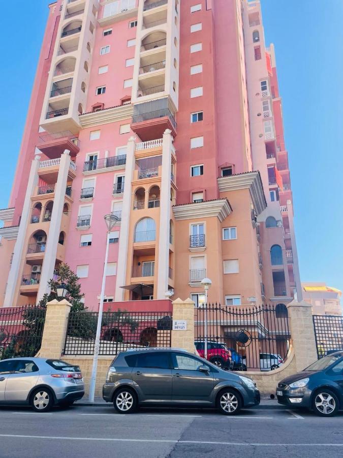 Beach Apartament In Torrevieja Eksteriør bilde