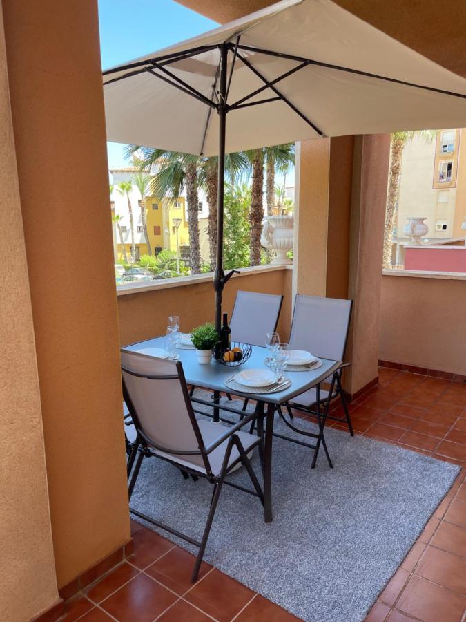 Beach Apartament In Torrevieja Eksteriør bilde